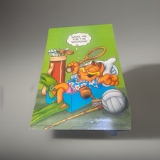 Vintage GARFIELD Poster Jim Davis Argus 19" X 13.5” Wake Me For The Weekend 1978
