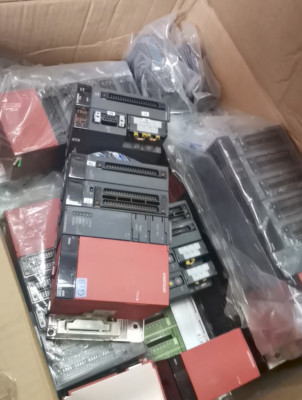 Free Fast Delivery MITSUBISHI PLC Q2ASHCPU-S1 Refurbished 