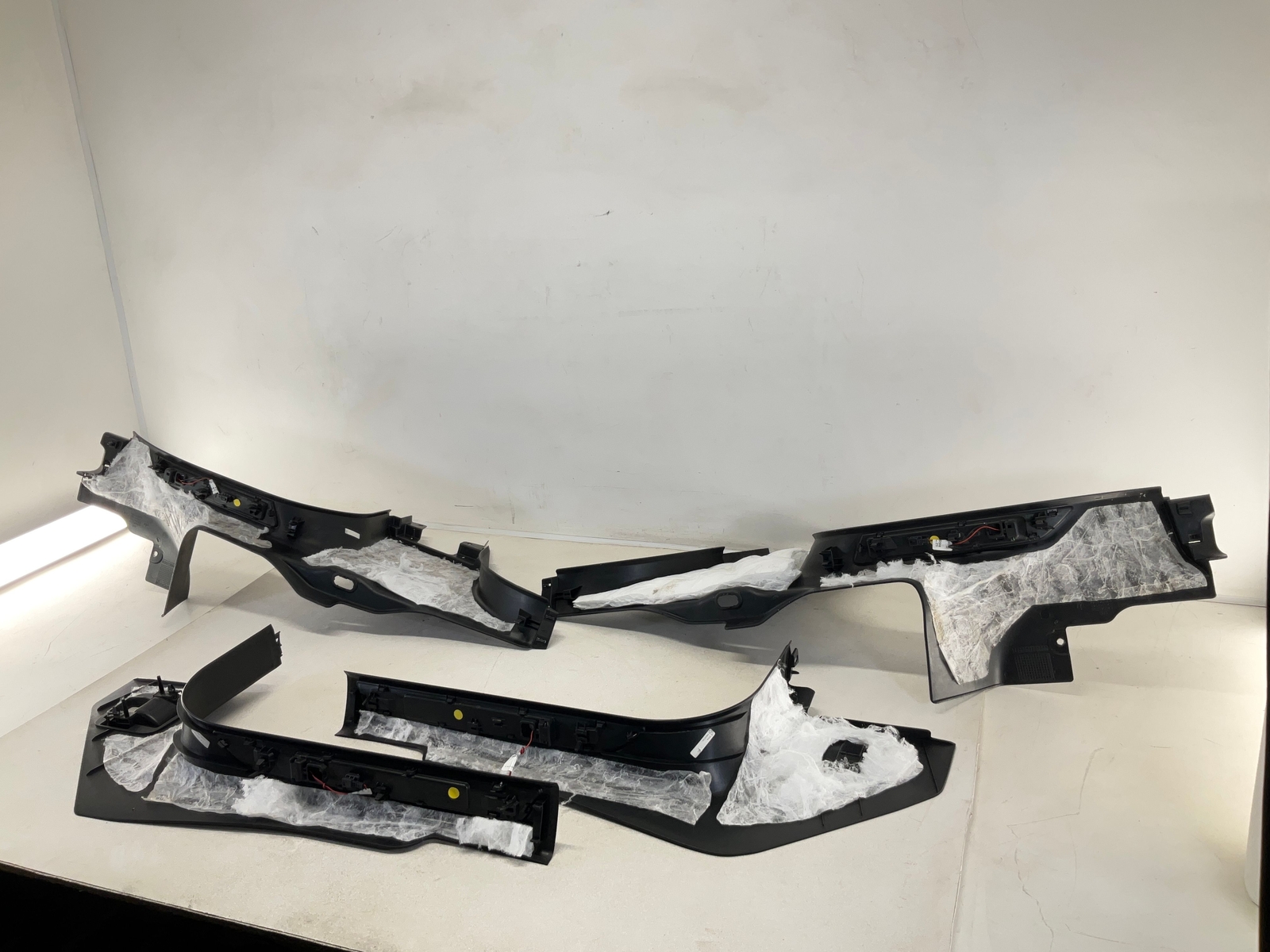 17-20 MASERATI Levante Front & Rear Door Sill Scuff Trim Panel Set Of 4