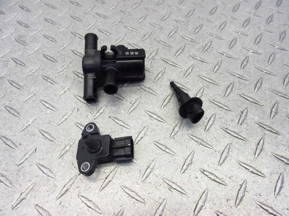 Sensor de presión de válvula de corte de aire Yamaha FZ6 FZ6RC 2006 04-09 MAPA MAF Foto 2 de 4