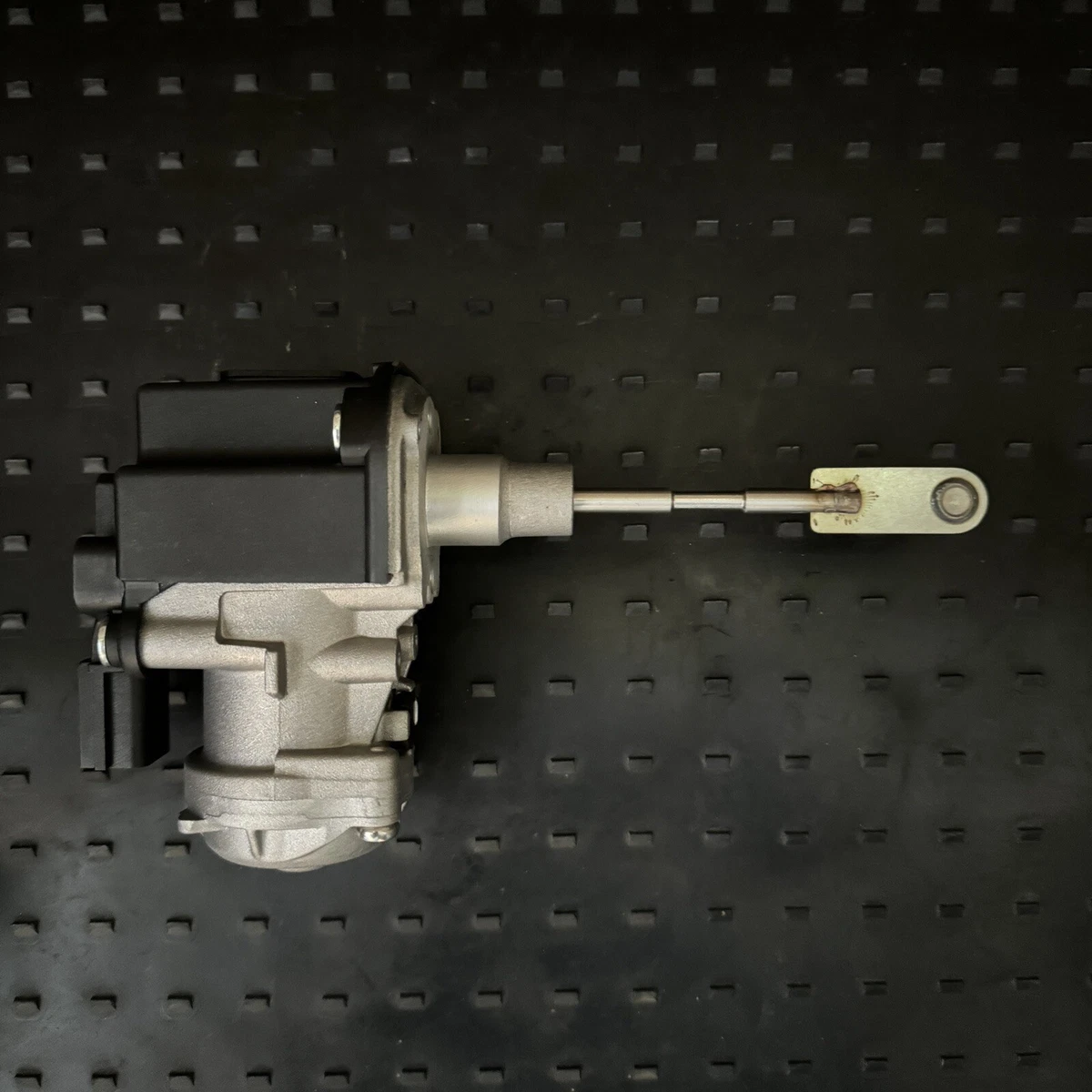 Ladedrucksteller Turbolader 04E145725S 1,4 TSi TFSi für Audi Seat  