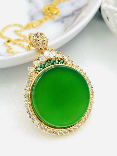 Jade Crystal Pendant Charm Necklace With 18K Gold Plated Chain Green Gemstone - Picture 7 of 7