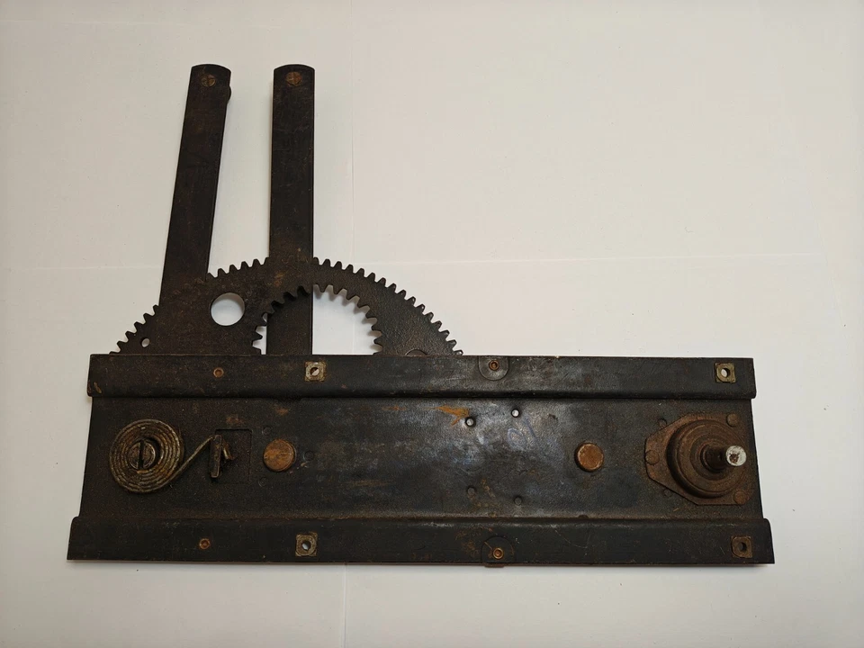 1939-1946 Dodge Truck Right Window Regulator W/O Vent Wing 785882 NOS. - Image 4 of 4