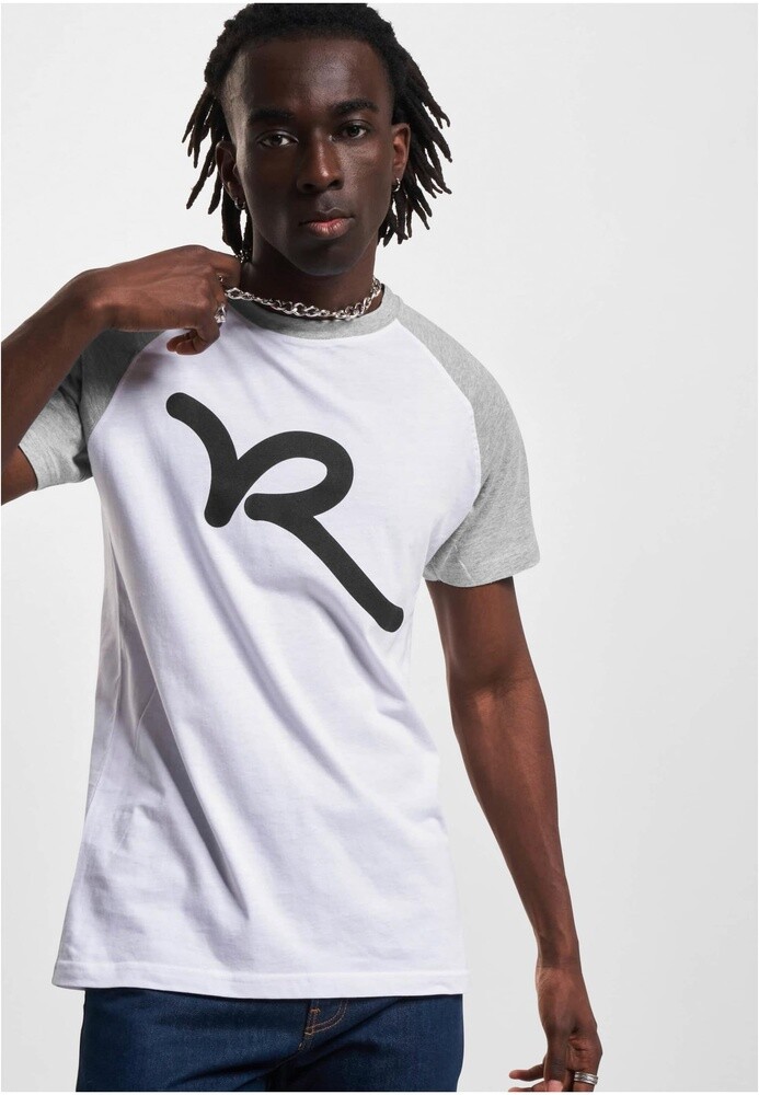 Футболка Rocawear RWTS050T 3190₽