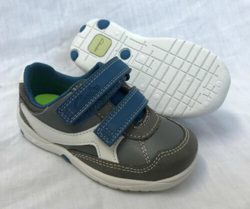 Mens Clarks Lace Up Shoes - Un Shire Low