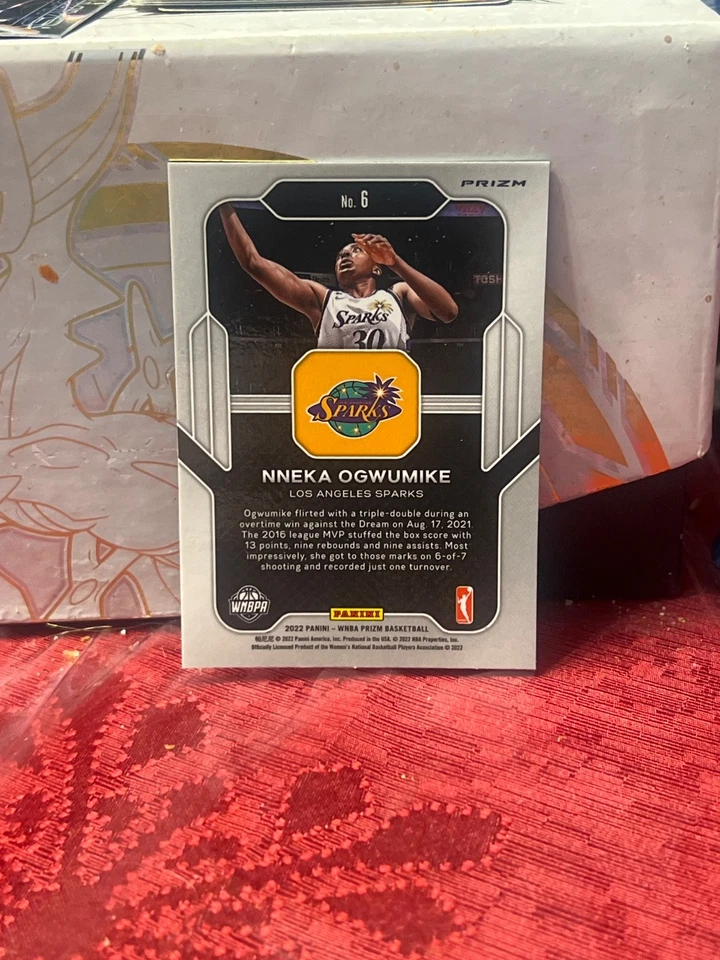 2022 Panini Prizm WNBA #6 Nneka Ogwumike Far Out Prizms Green - Image 2 of 2