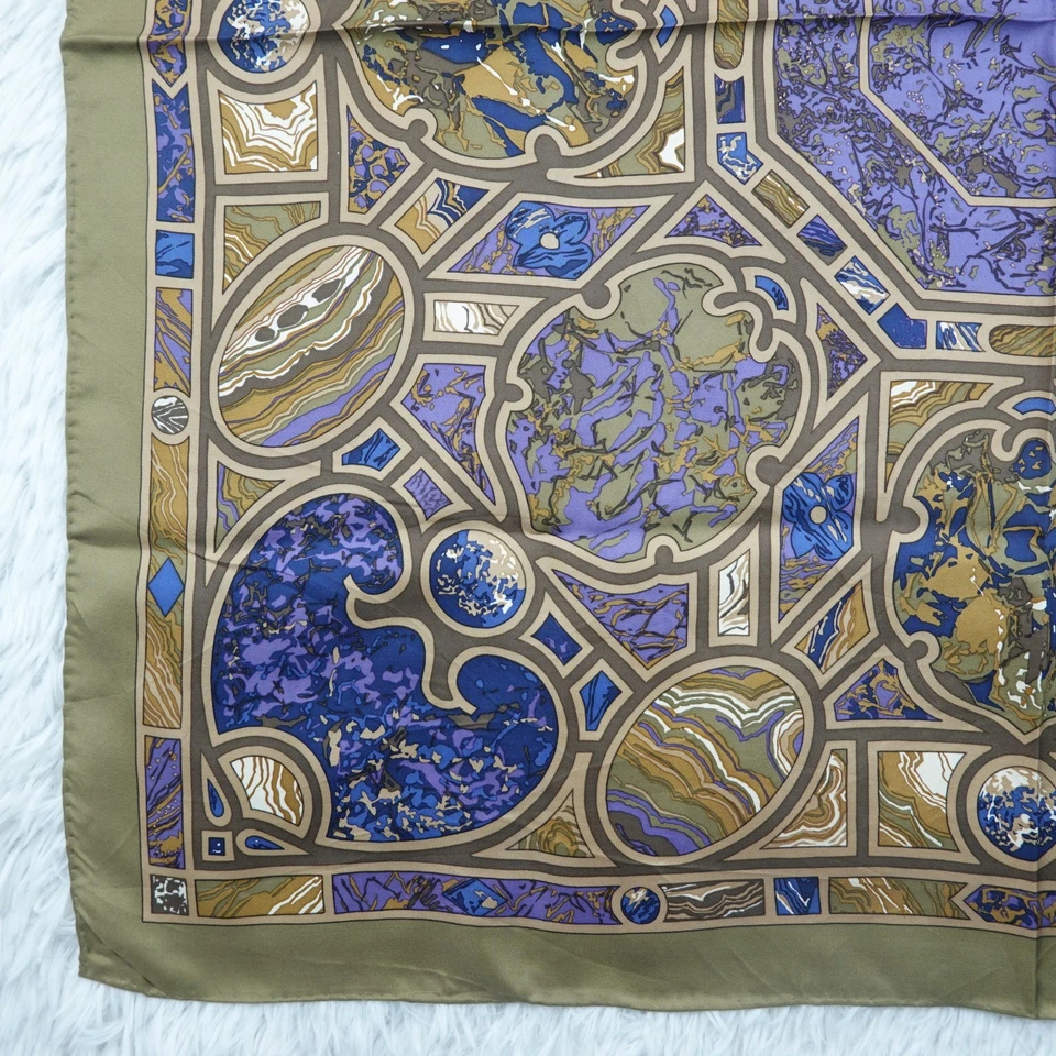 PIERRE BALMAIN Bufanda de Seda Verde Bufandas 34.5" X 35.5" P749 Foto 4 de 4