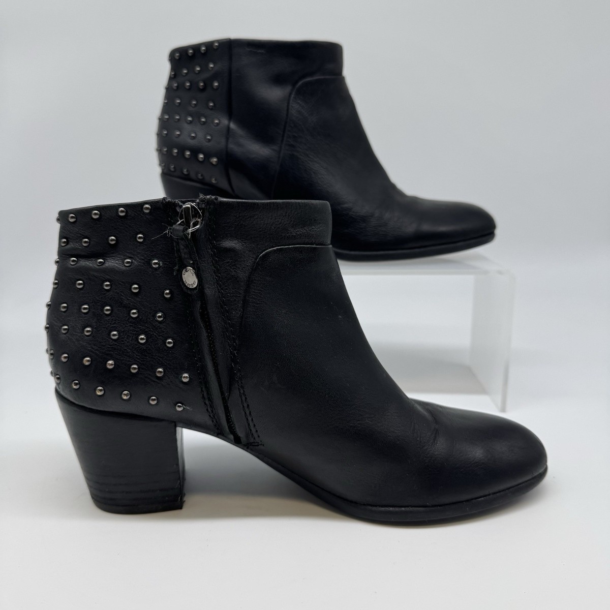 GEOX Black Leather Studded Ankle Boots – Like New size 8.5 View 6
