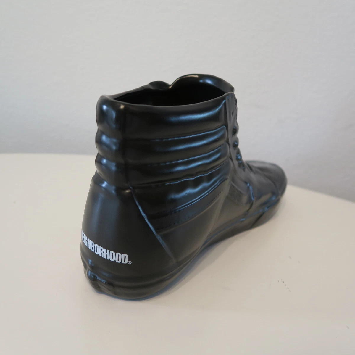 RARE BRAND NEW NEIGHBORHOOD VANS SK8 Black Incense Chamber Booze porcelain 10.5