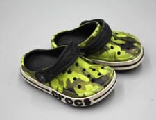 Crocs Classic Clogs Kids Camo Size 6 Sandals Green Black Youth Baby Shoes CUTE