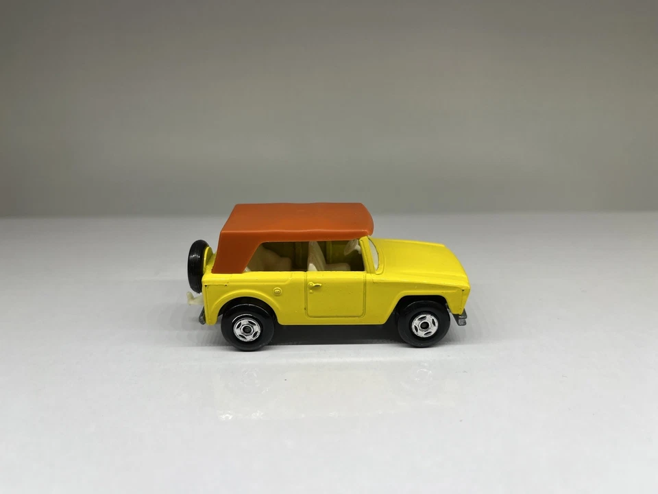 Lesney Matchbox Superfast No. 18 Field Car with Original Box NEAR MINT WOW - Image 3 of 4