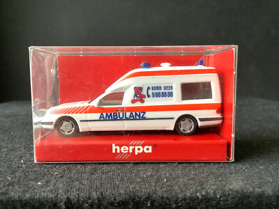 Herpa 044578 HO/1:87 MB Binz KTW Ambulance Bonn (CW147-4R9/3/7)-1