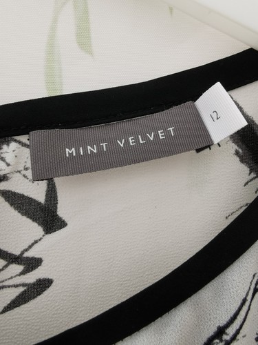 Como Nuevo Top de Terciopelo Damas Talla 12 Negro Blanco Gris Floral Túnica Sin Mangas Cuello Redondo - Imagen 22 de 24