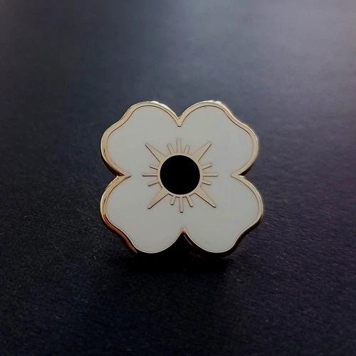 WHITE REMEMBRANCE - PIN BADGE   (P2).