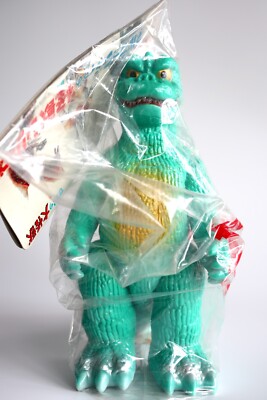 Godzilla 1974 Gray Molding M1Go Toy Godzilla Green Painted Vinyl