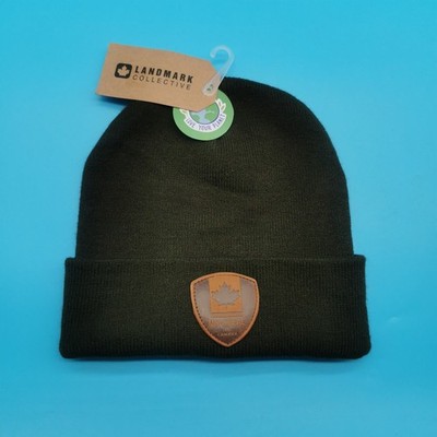 Landmark Collective Montreal Beanie Mütze dunkelolivgrün Lederaufnäher neu mit Etikett Kanada