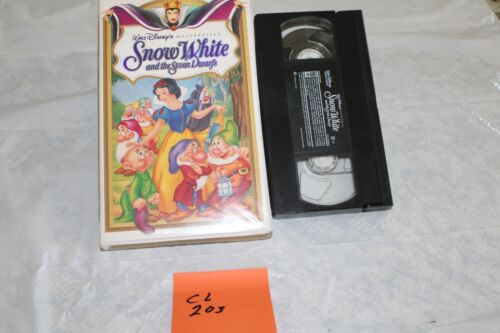 Walt Disney's Snow White And The Seven Dwarfs Masterpiece  1994  Used  cl-203 - Afbeelding 1 van 3