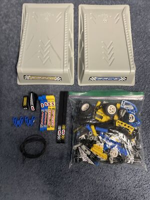LEGO Technic 8238 Dueling Dragsters 100% Complete