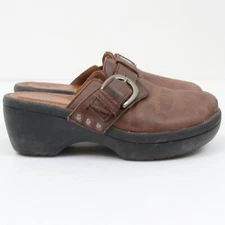 Crocs Brown Leather Buckle Cobbler Clogs Women's Size 7