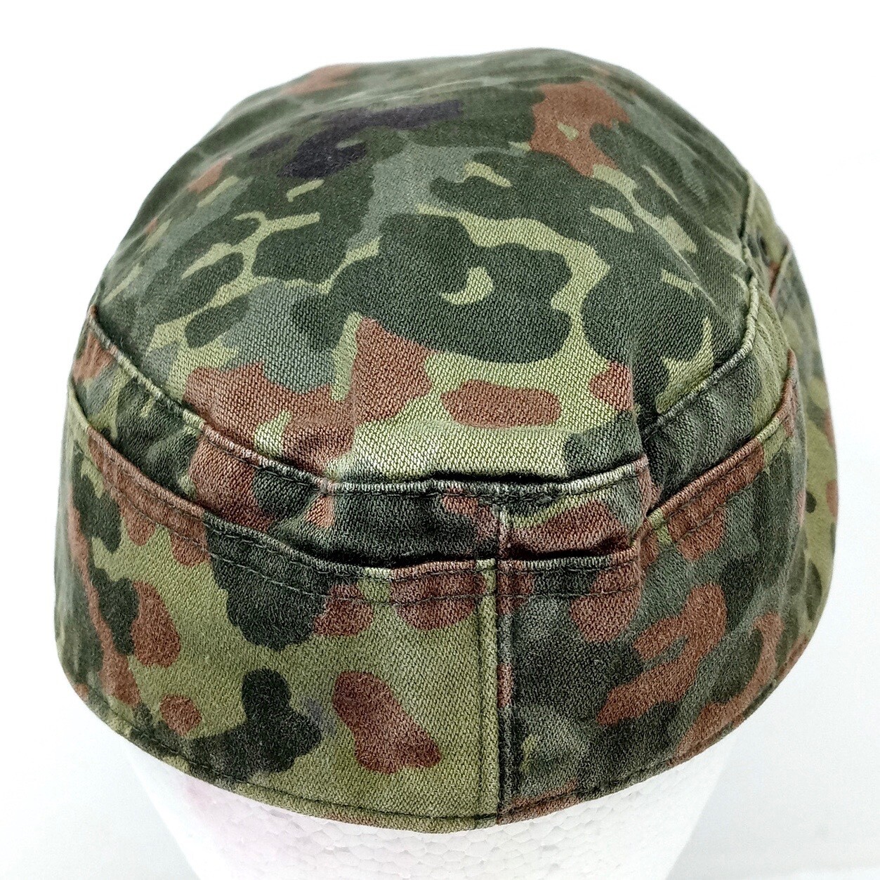 Foto 5 di 8