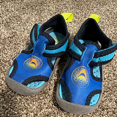 OshKosh B'gosh Boys Blue Hook & Loop Slip-On Sandals US 5M EU 20