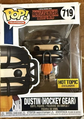 Funko Pop! Stranger Things Dustin Hockey Gear #719 Hot Topic Exclusive (Damaged)