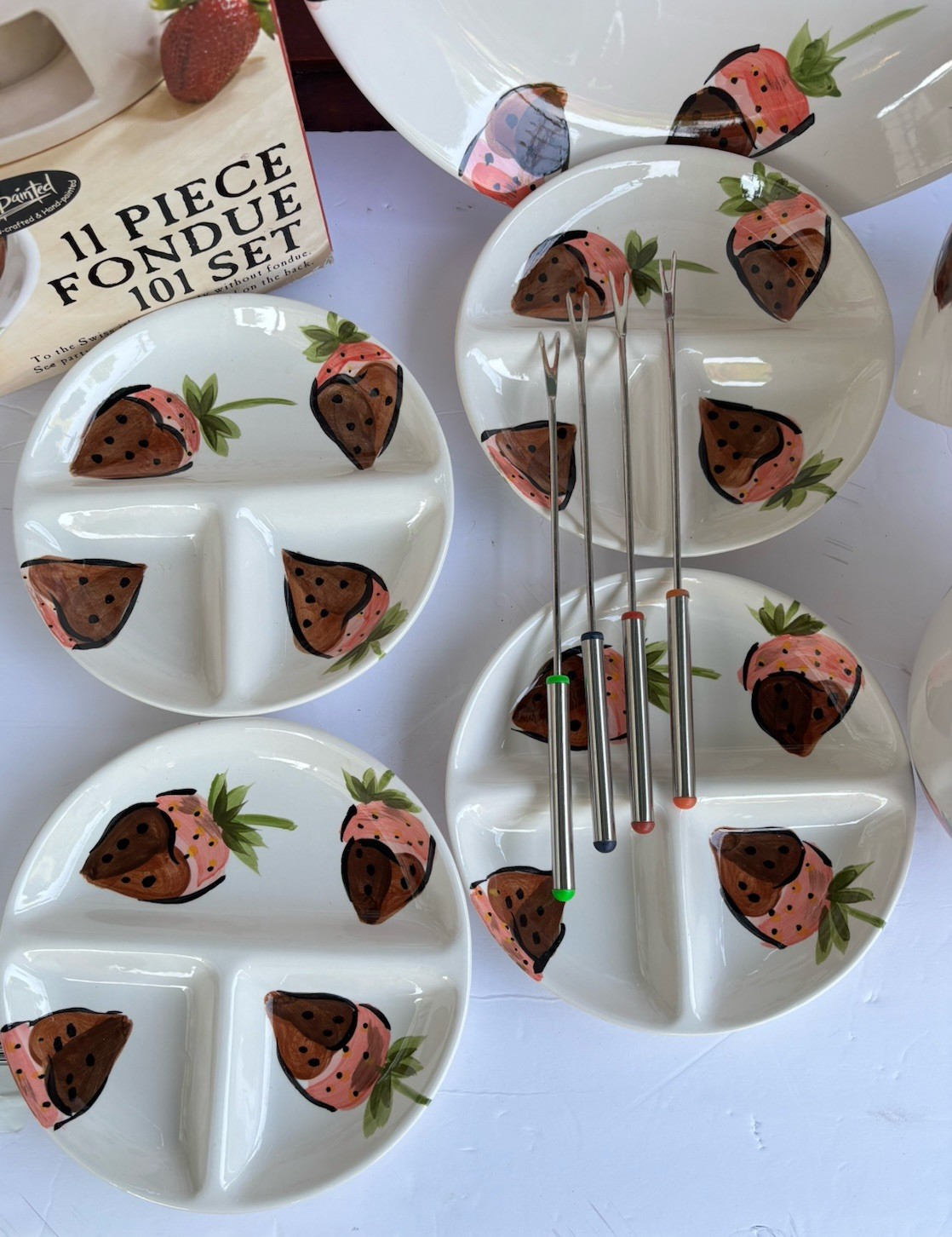 11pc Tabletops Ceramic Chocolate Strawberry Fondue Set Pot Platter Plates Forks