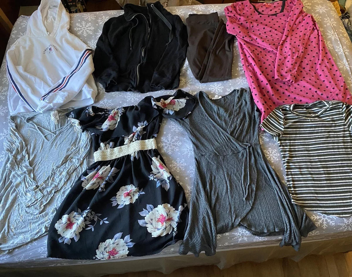 Mixed Lot of 8 Women’s Clothes Size: Small; Dresses, Hoodie, Pants,  Sweater, Top