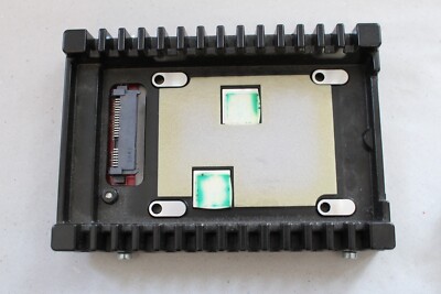 Universal Adapter 3,5'' für Festplatten 2,5'' WD 2061-701586-100