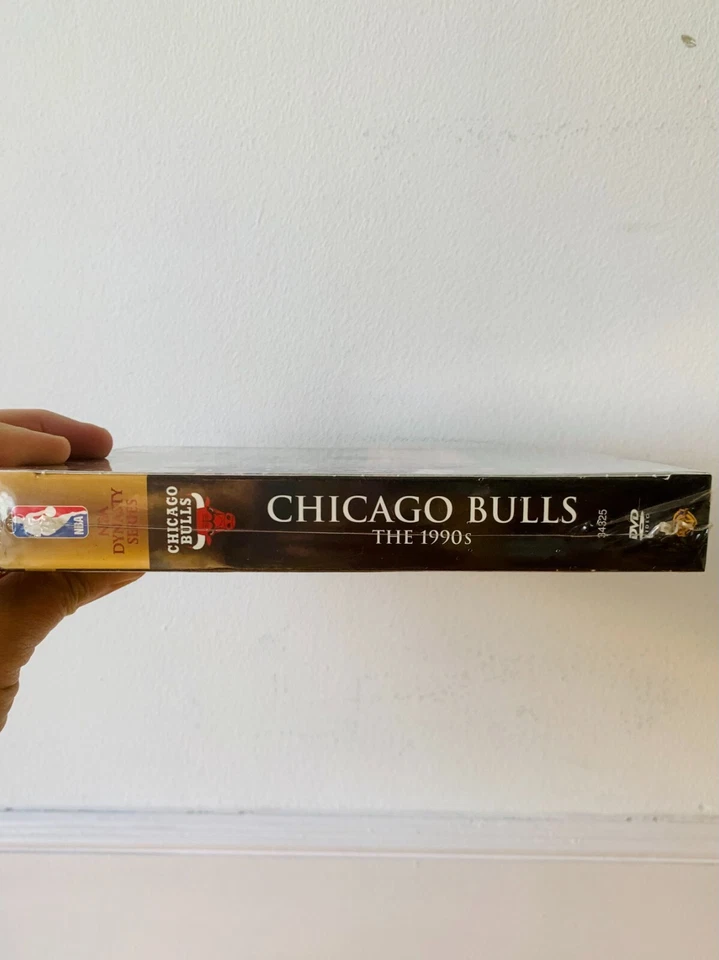 NBA Dynasty Series Chicago Bulls: The 1990's DVD - Nuevo, cerrado de fábrica - Imagen 3 de 4