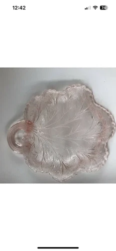 Indiana Glass Twiggy Pattern Pebble Leaf Depression Glass Pink CandyDish