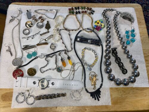 Estate Lot  Wearable Pieces Of Jewelry. Watch, Si… - image 1