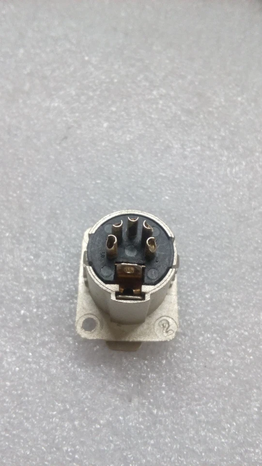 LOTE DE 2 CONECTOR XLR 5 PIN HEMBRA A CHASIS DELTRON 716-0500 - Imagen 2 de 2