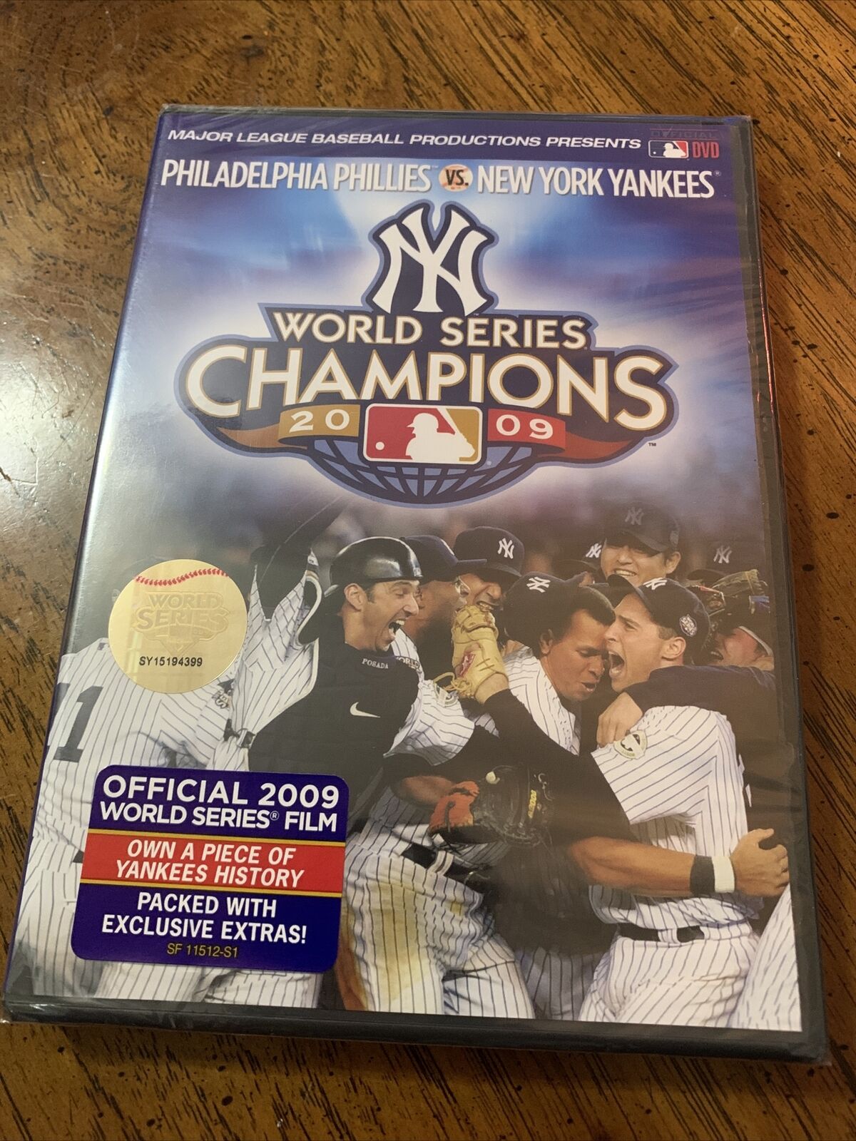 WORLD SERIES 2009 CHAMPIONS NEW YORK YANKEES DVD WS PHILADELPHIA PHILLIES  MLB 826663115123