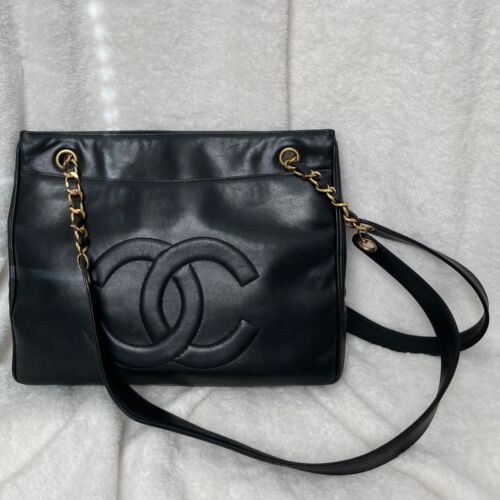 CHANEL Vintage 90s Black Lambskin Leather Classic Flap Quilted