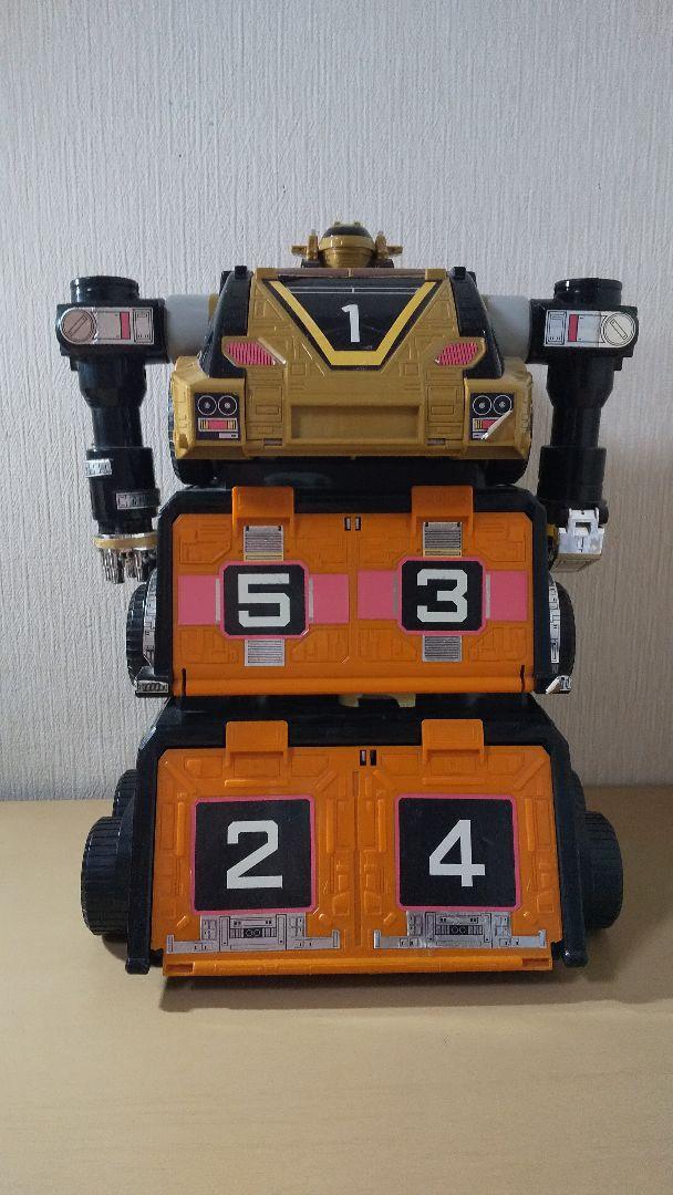 Power Rangers TURBO Carranger DX RV Robo Victrailer Megazord Set