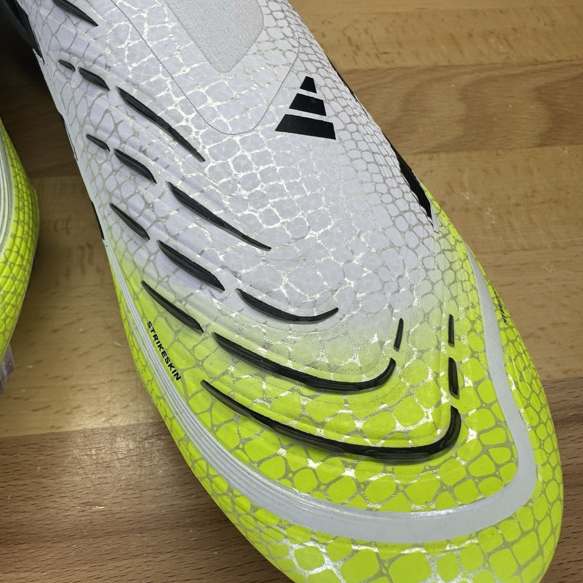 Adidas Predator Elite Laceless FG Lucid Lemon Soccer Cleats 