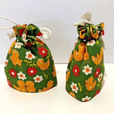 Egg Cozy Chicks & Daisies Farm Country Kitchen Vintage Handmade Breakfast Gift