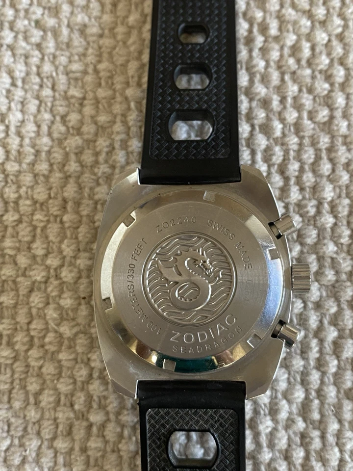 Men Zodiac Vintage Sea Dragon 3 Chronograph ZO2240 Limited Ed. Watch Black Dial - Image 4 of 4