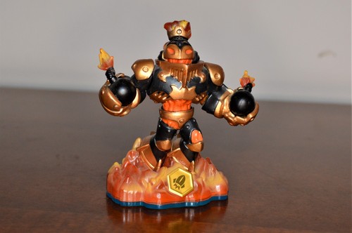 Skylanders SWAP Force “Blast Zone” w/card - Picture 2 of 3