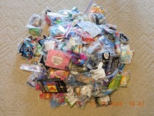 LOT 177 MCDONALD'S AND SOME BURGER KING HAPPY MEALS TOYS THIS IS A PICKUP ONLY