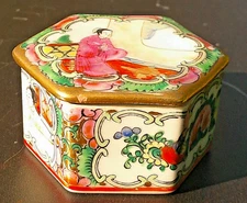 Vintage Hexagonal Chinese Trinket Lidded Pot Lady Man Patterns Pill Box Oriental