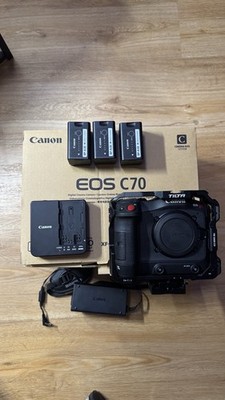 Canon EOS C70 Cinema Camera + Tilta Cage + 3x BP-A30 + SmallRig QR   nur 184h