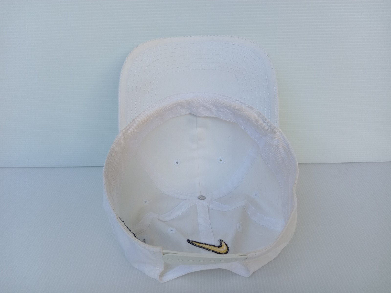 Nike Tn AIR HERITAGE86 Hat Cap Baseball White Yellow Swoosh image 6