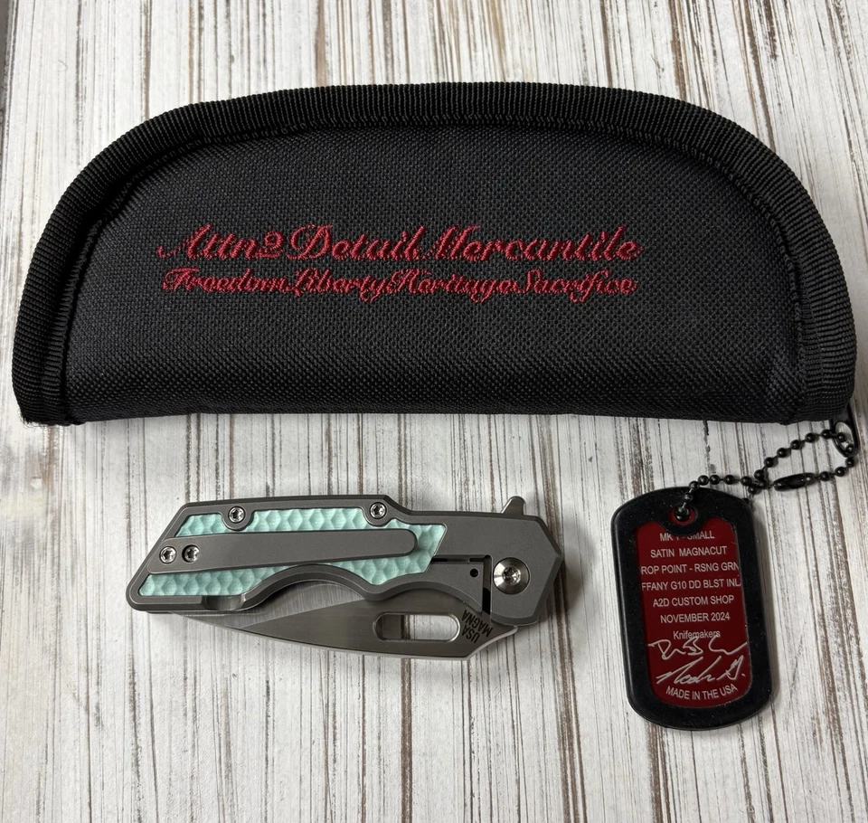 Cuchillos personalizados A2D Attn2Detail marca 1 pequeño Tiffany G10 incrustación Magnacut DP Foto 4 de 4