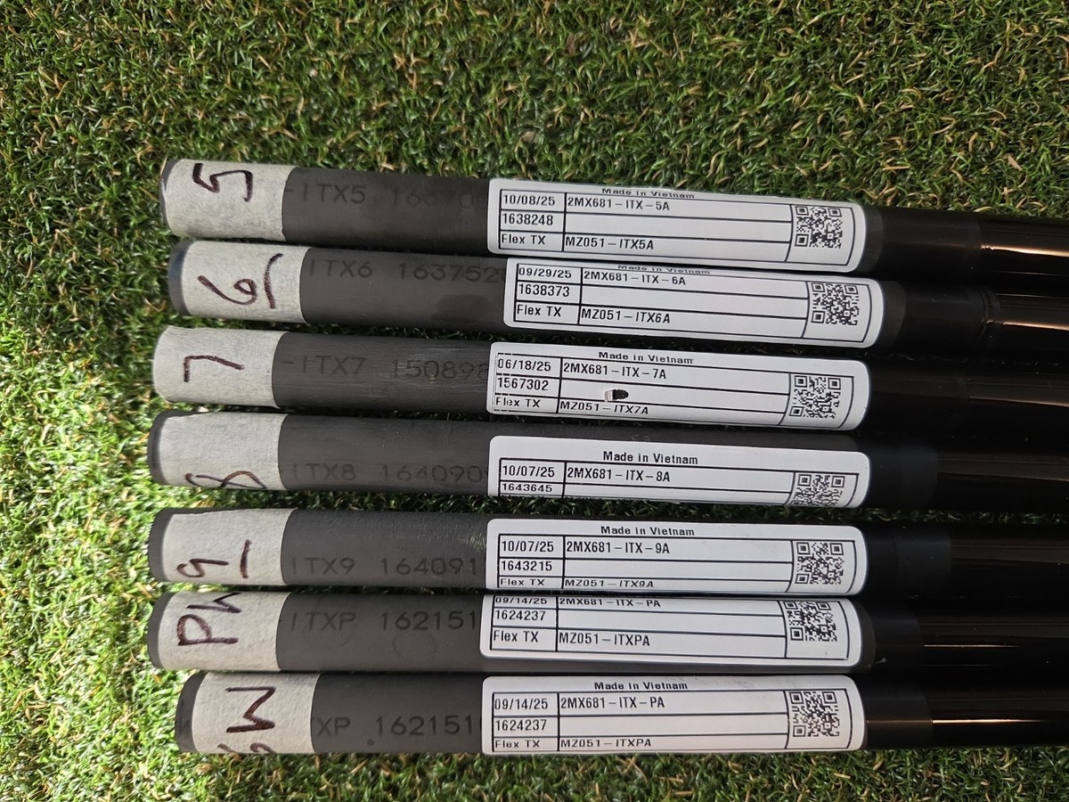 MITSUBISHI MMT 105 TX GRAPHITE IRON SHAFT SET STIFF FLEX 355 TAPER