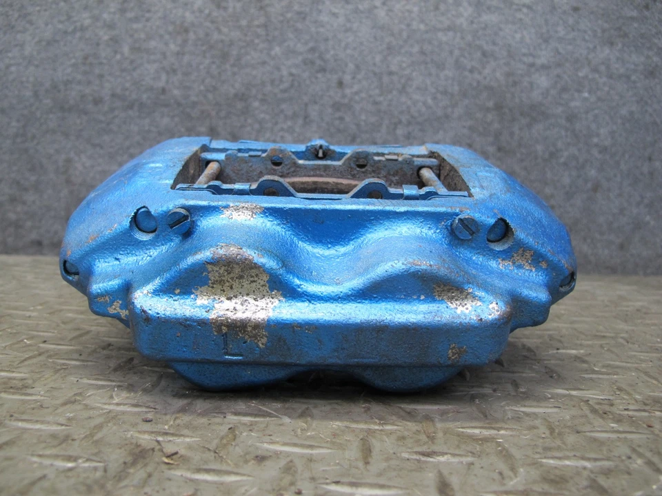 1998 - 2002 年 LEXUS J100 LX470 AWD 前左右制动计算器 2 件套 — 第 4/4 张图片