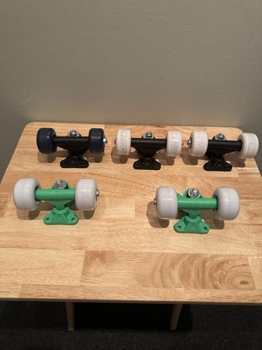 Set of 5 Skateboard Trucks with Wheels