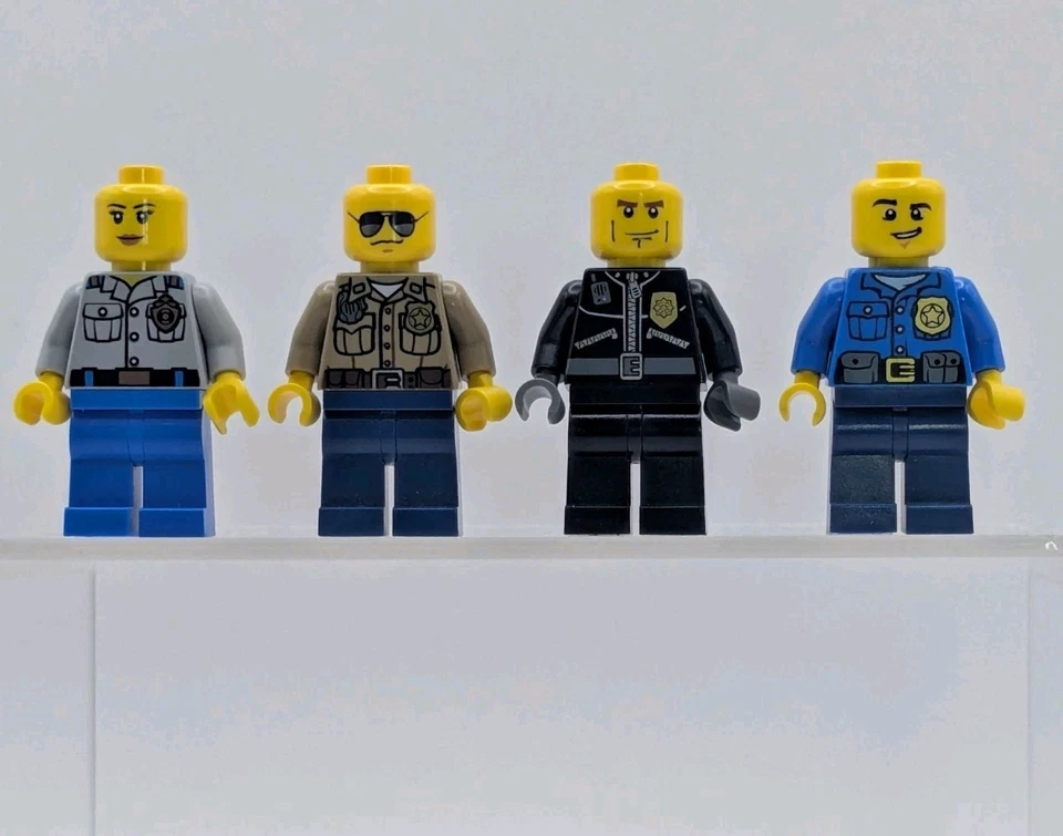 LEGO City Police & Crook Minifigure Lot (8) – Prisoners & Officers Bundle - Image 3 of 4