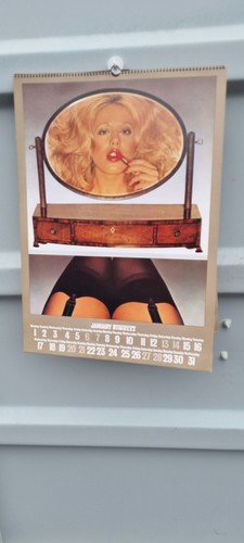 1973 Pirelli Pin-Up Calendar, designed by Allen Jones - Picture 2 of 2